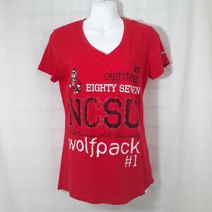 NC State University - NCSU - V-neck Tee - Size Large